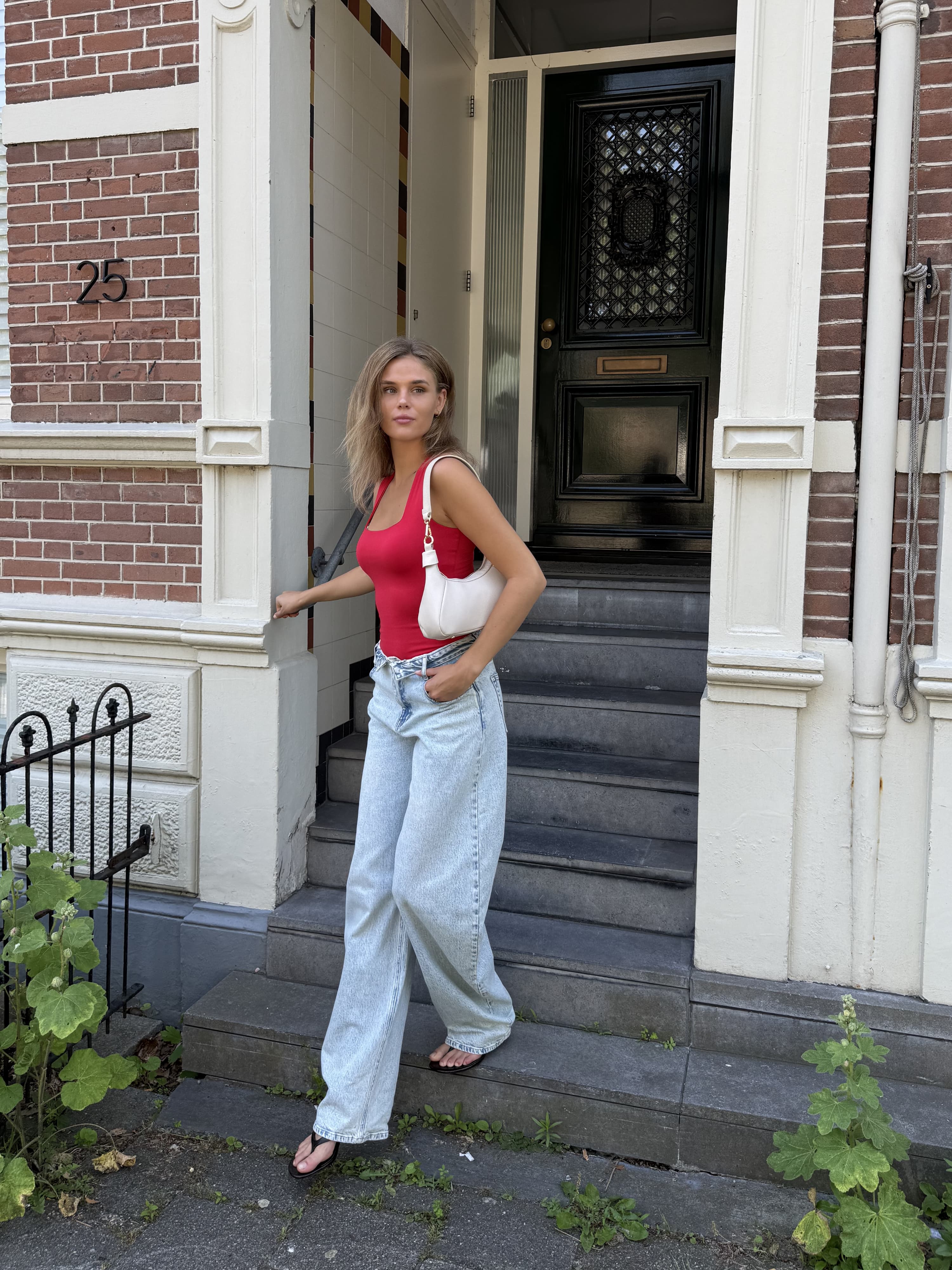Alix | Balloon Jeans | Mid-waist | Light blue | Stretch | Tall - Image 8