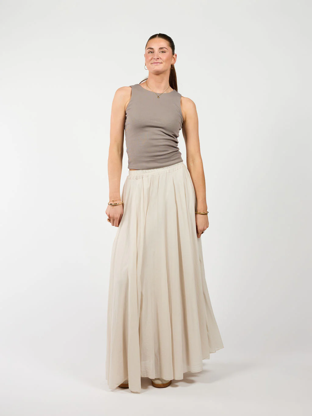 Noa Basic Tank Top | Lichtbruin | Tall - Image 4