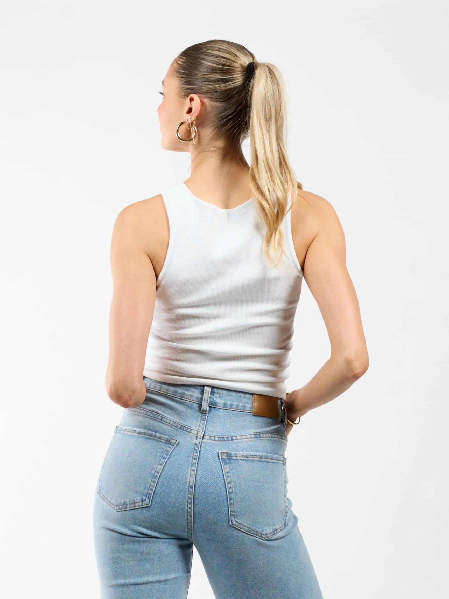 Noa Basic Tank Top | Off-white | Tall - Image 4
