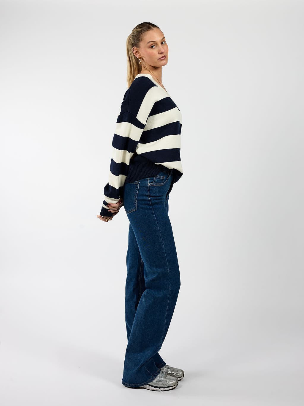 Ella | Gebreide trui | Navy gestreept | Tall - Image 6