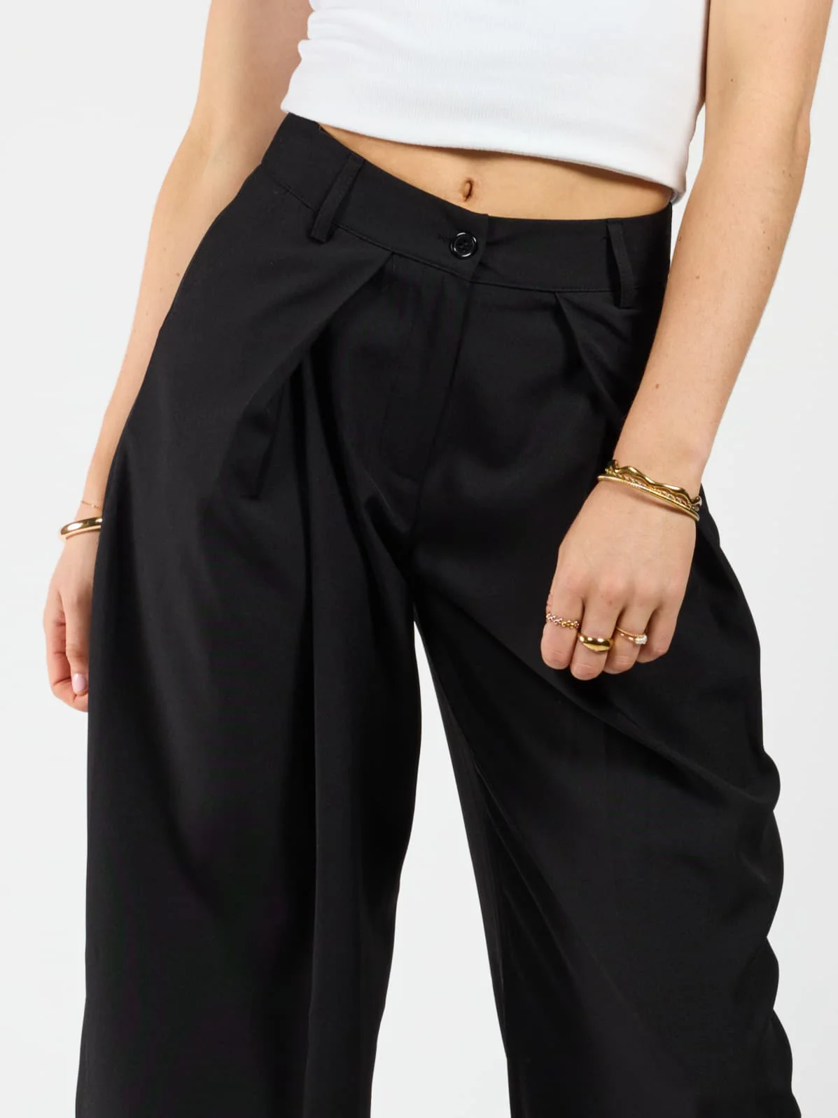 Ella | Wide leg pantalon met plooien | Zwart | Tall - Image 5