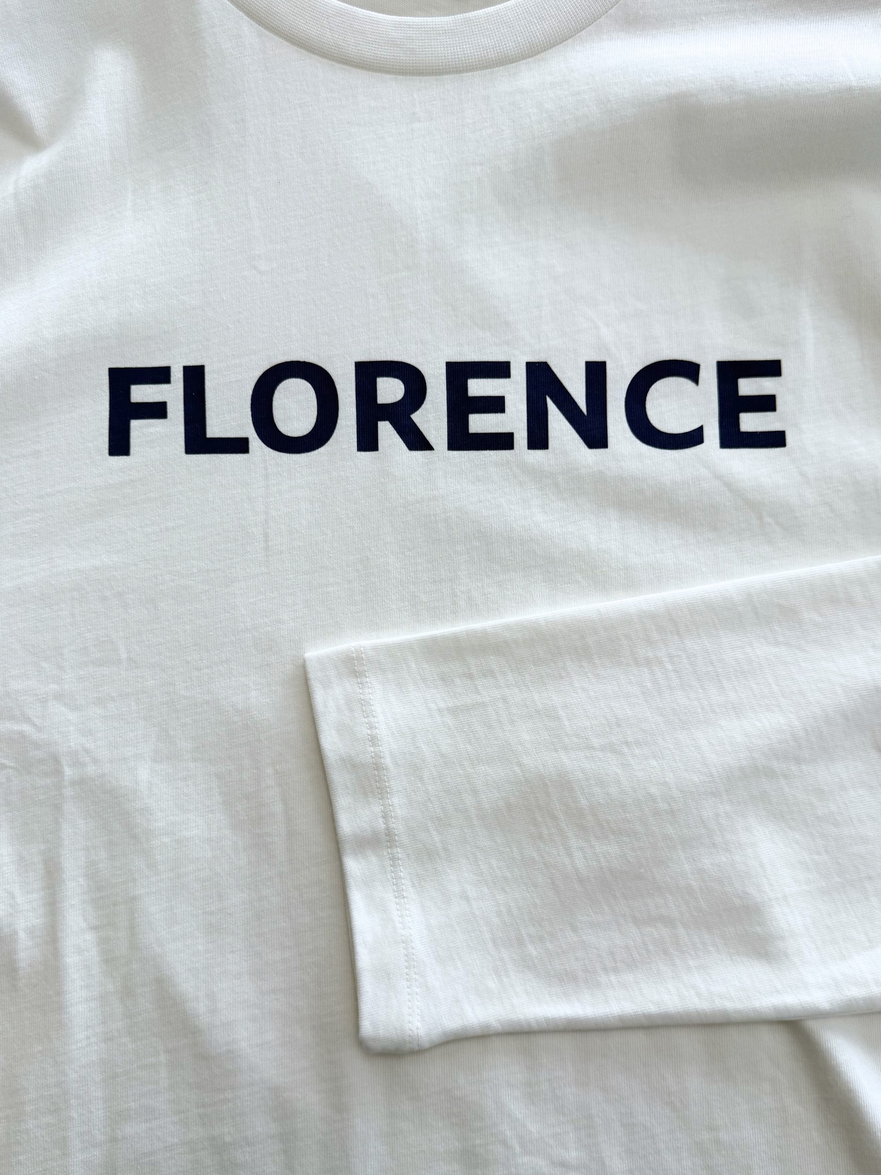 Florence Tee | Navy opdruk | Tall - Image 10
