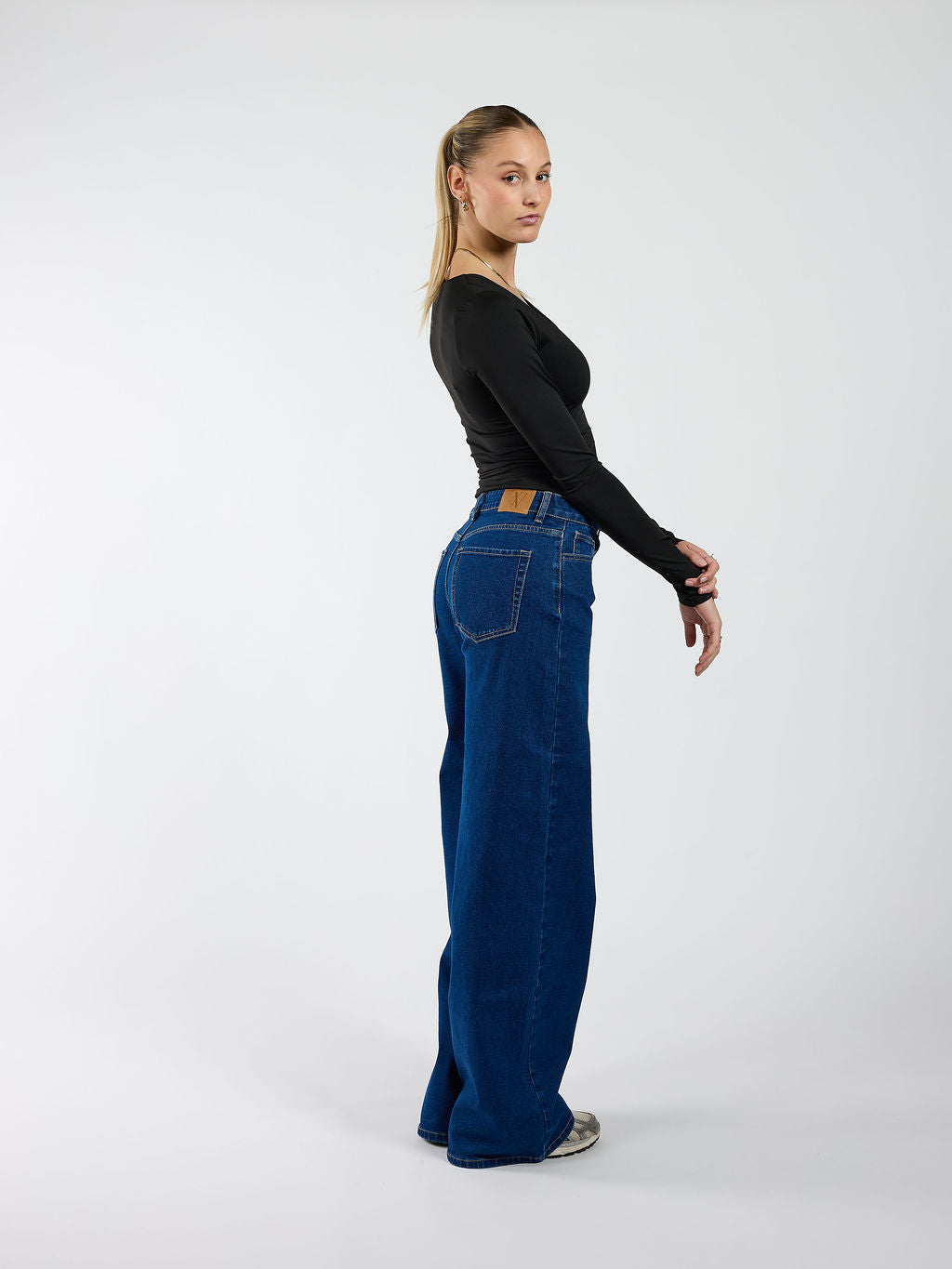 Indy | Mid Waist Wide Leg Jeans | Dark blue | Stretch | Tall - Image 6