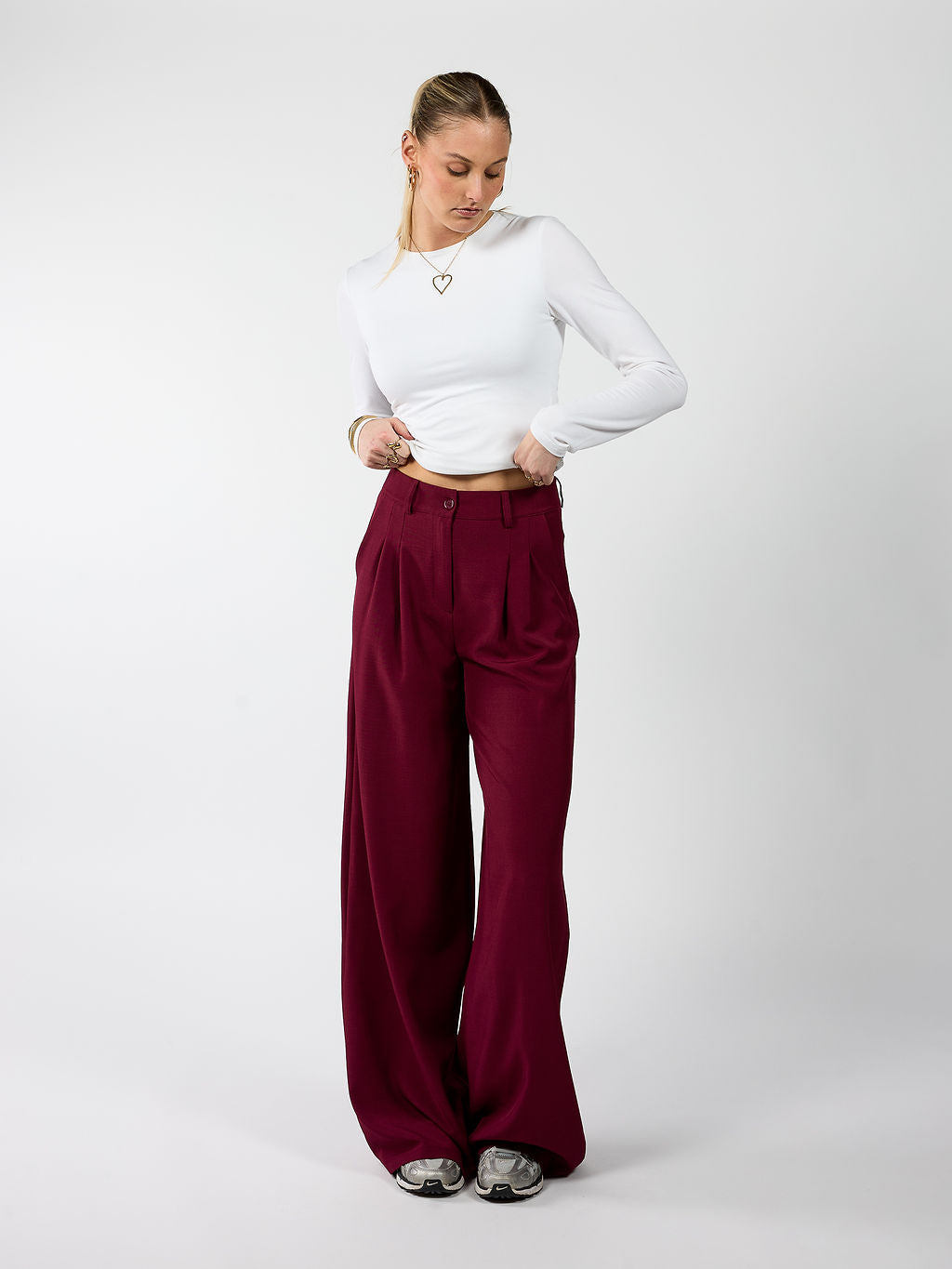Jip | Wide leg pantalon met plooien | Bordeaux | Tall - Image 7