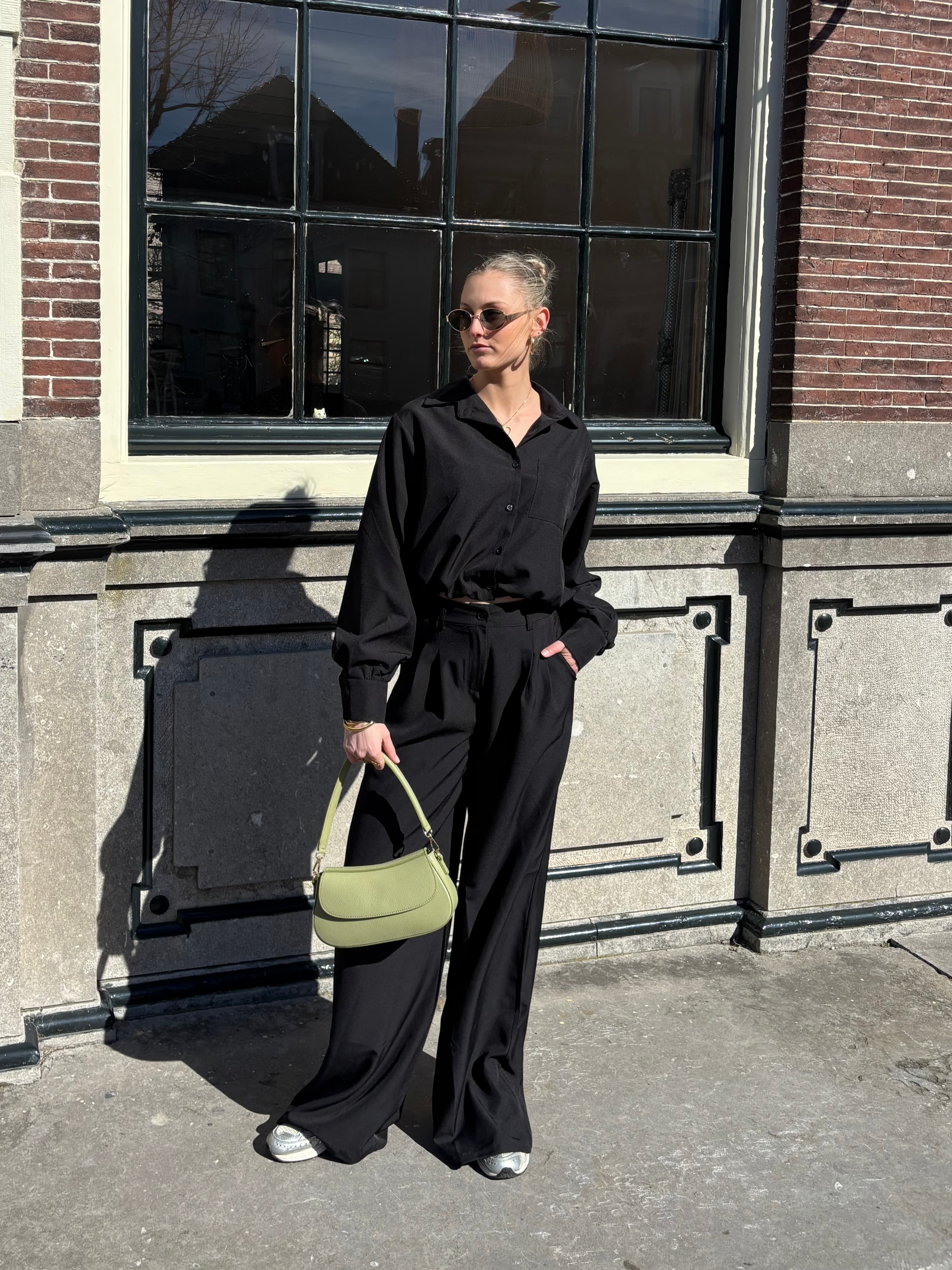 Jip | Wide leg pantalon met plooien | Zwart | Tall - Image 6