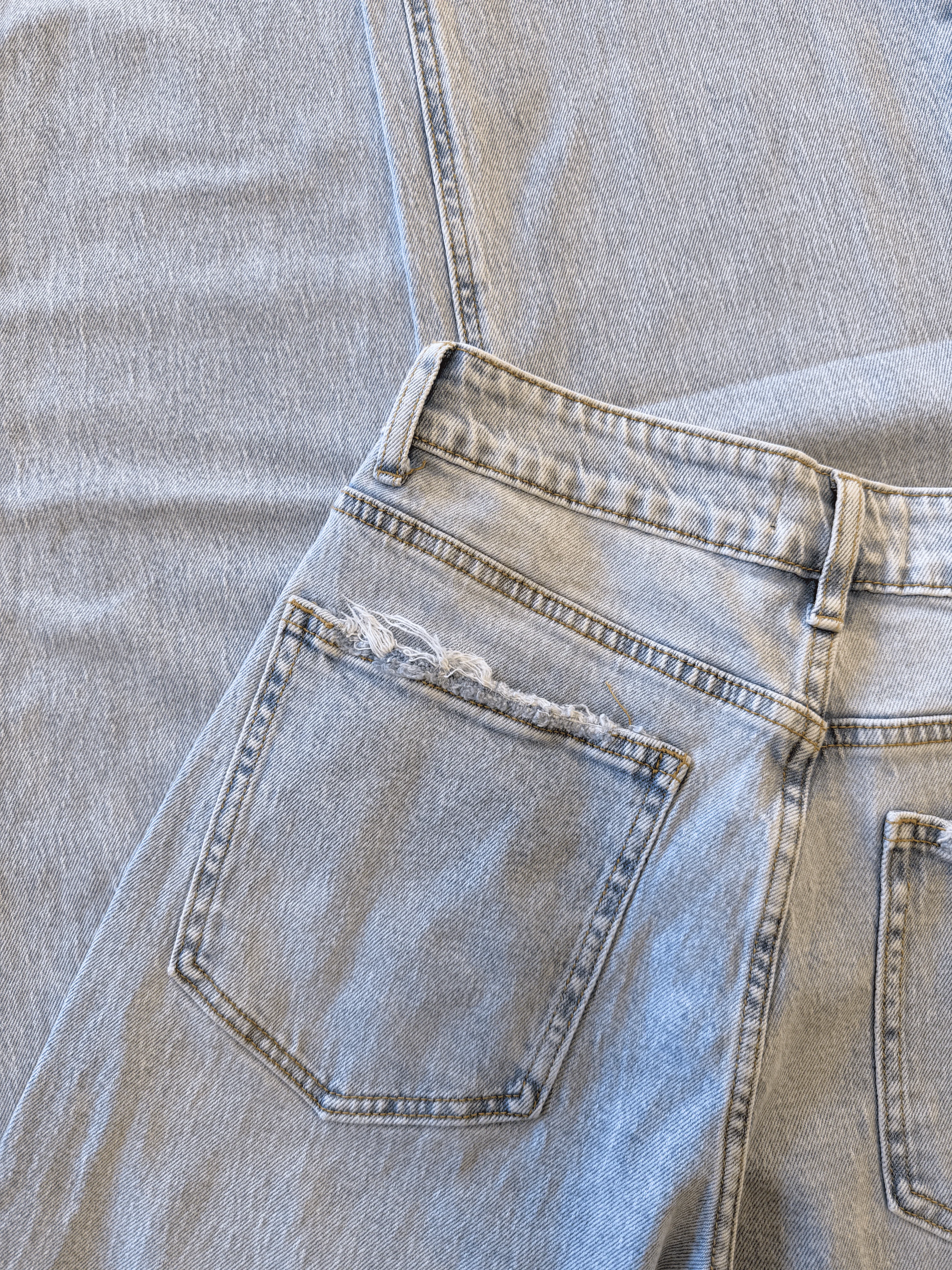 Josie | Mid Waist Jeans | Lichtblauw | Stretch | Tall - Image 11