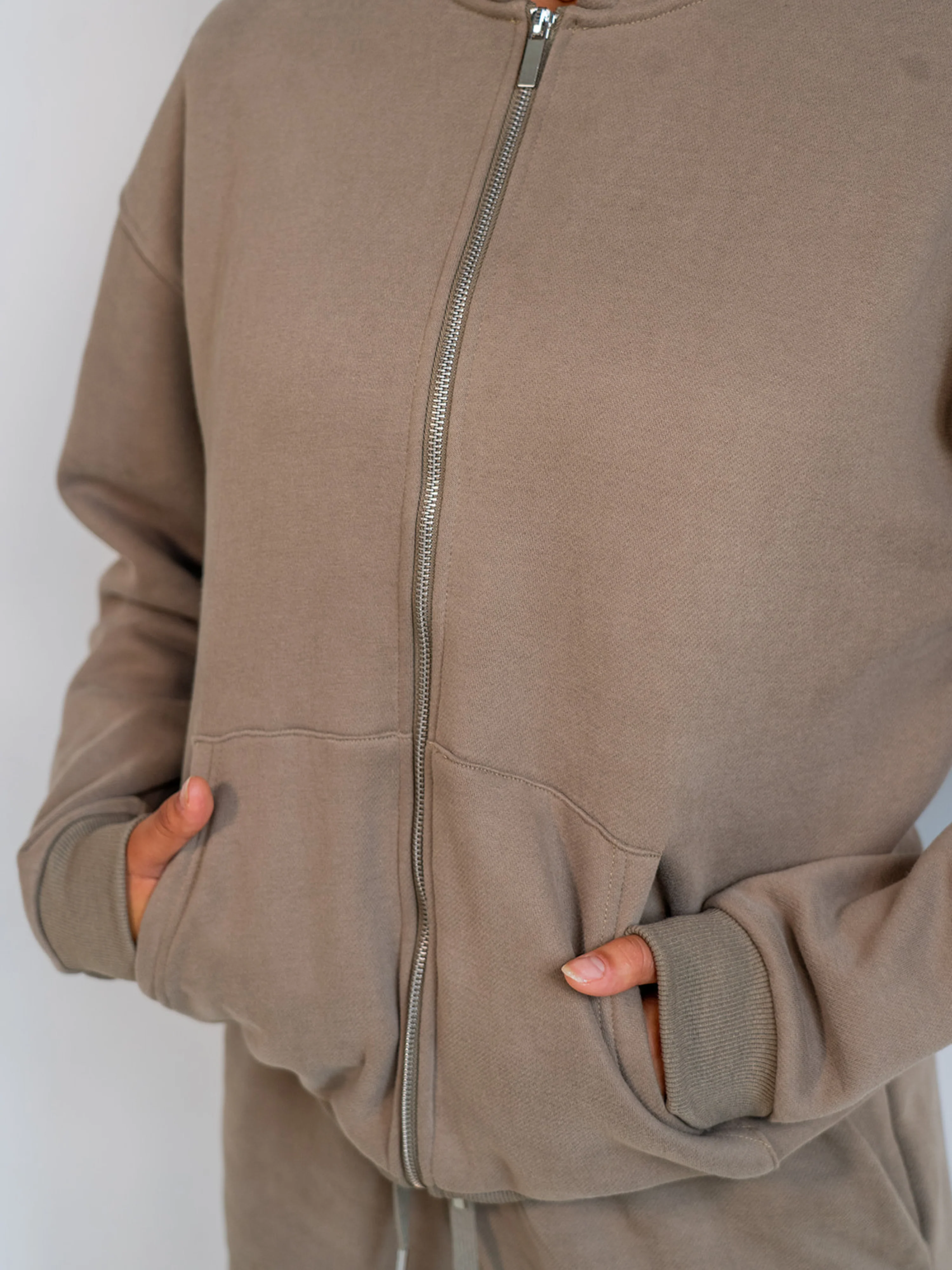Khloé Zipper Hoodie | Sage | Tall - Image 4