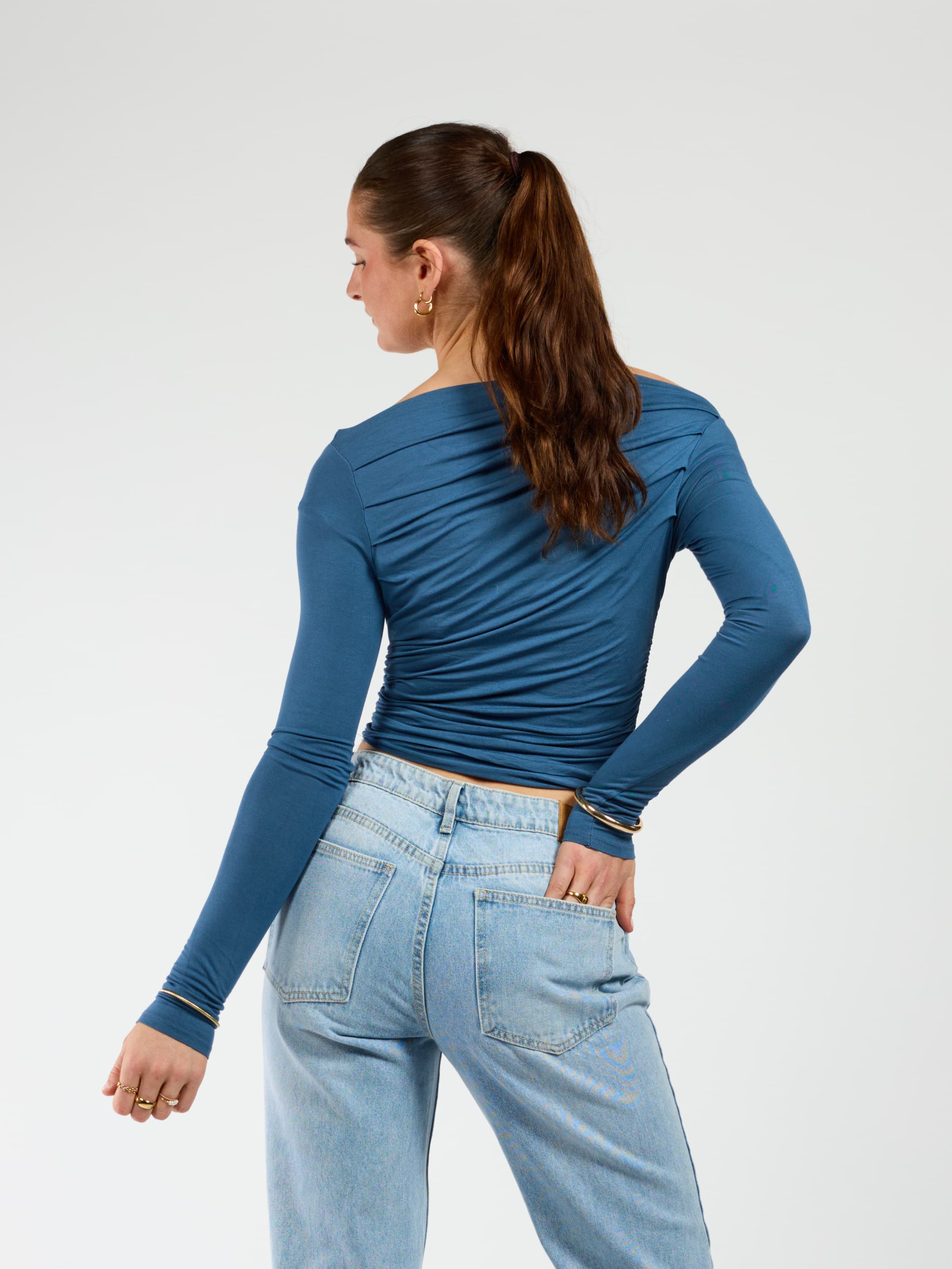Lieke off shoulder top | Tall | Blauw - Image 4