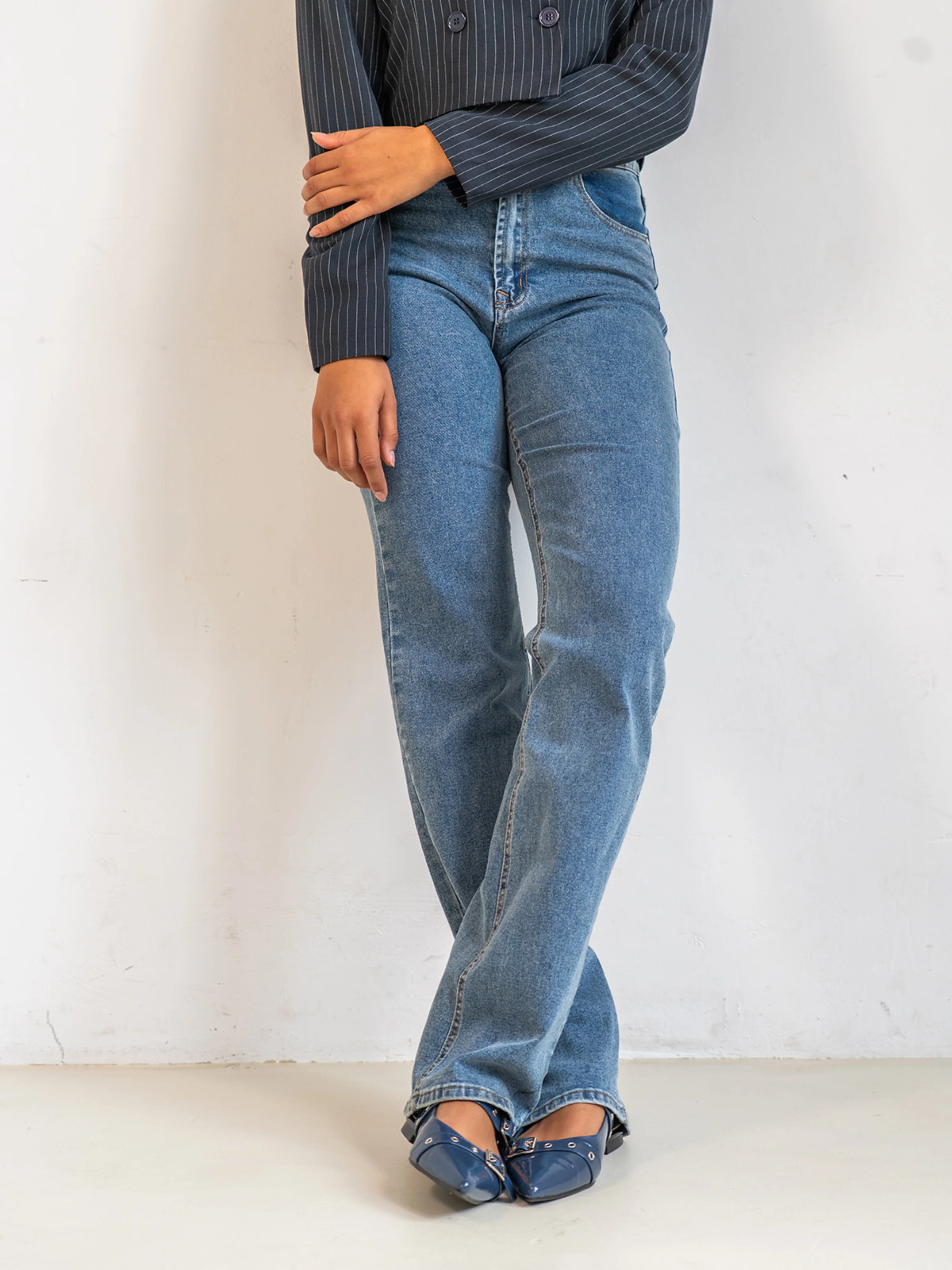 Livia Straight Leg Jeans | Blue | Stretch | Tall - Image 6