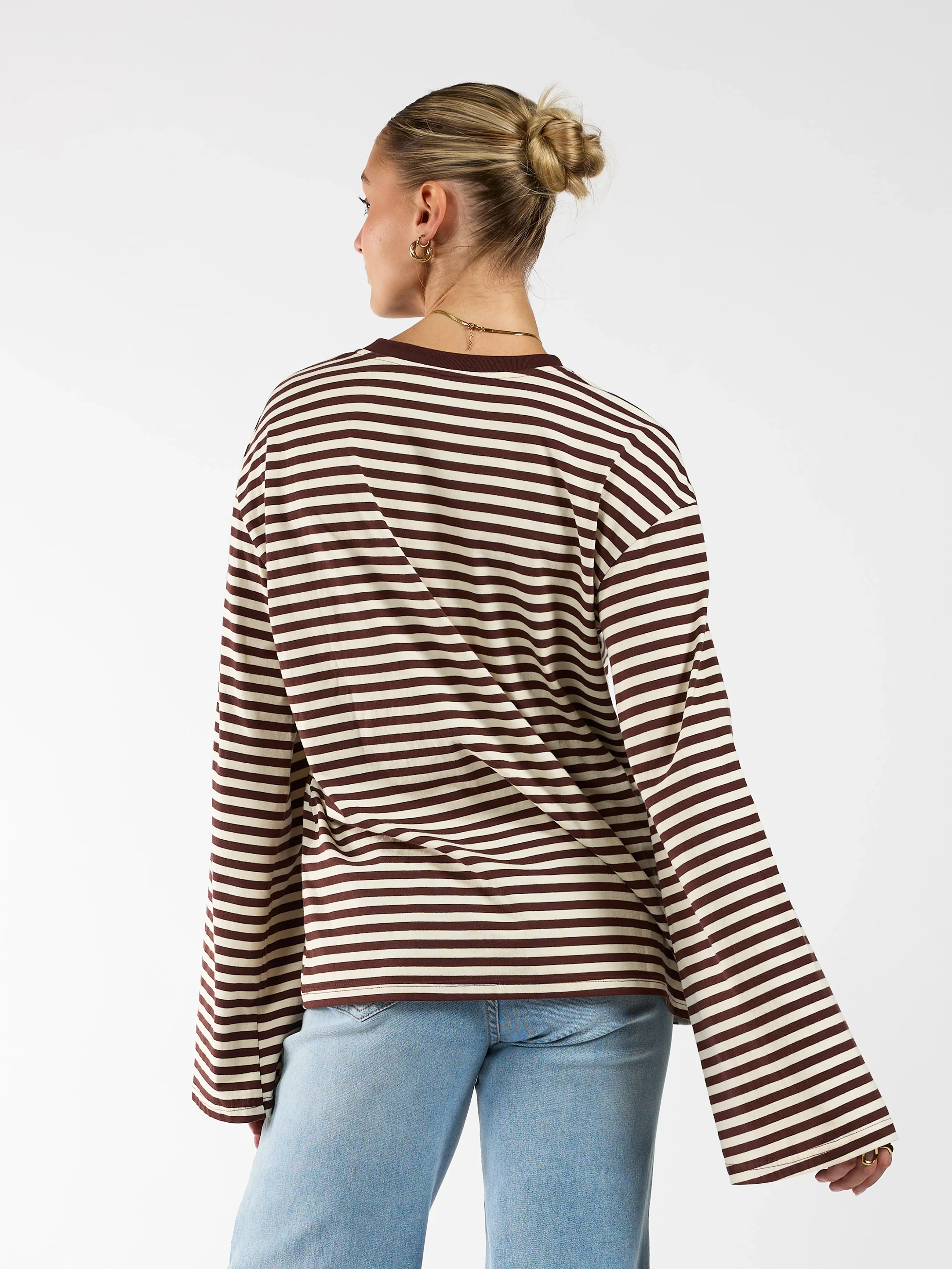 Nine Tee | Wijd uitlopende mouw | Gestreept cream bruin | Tall - Image 4