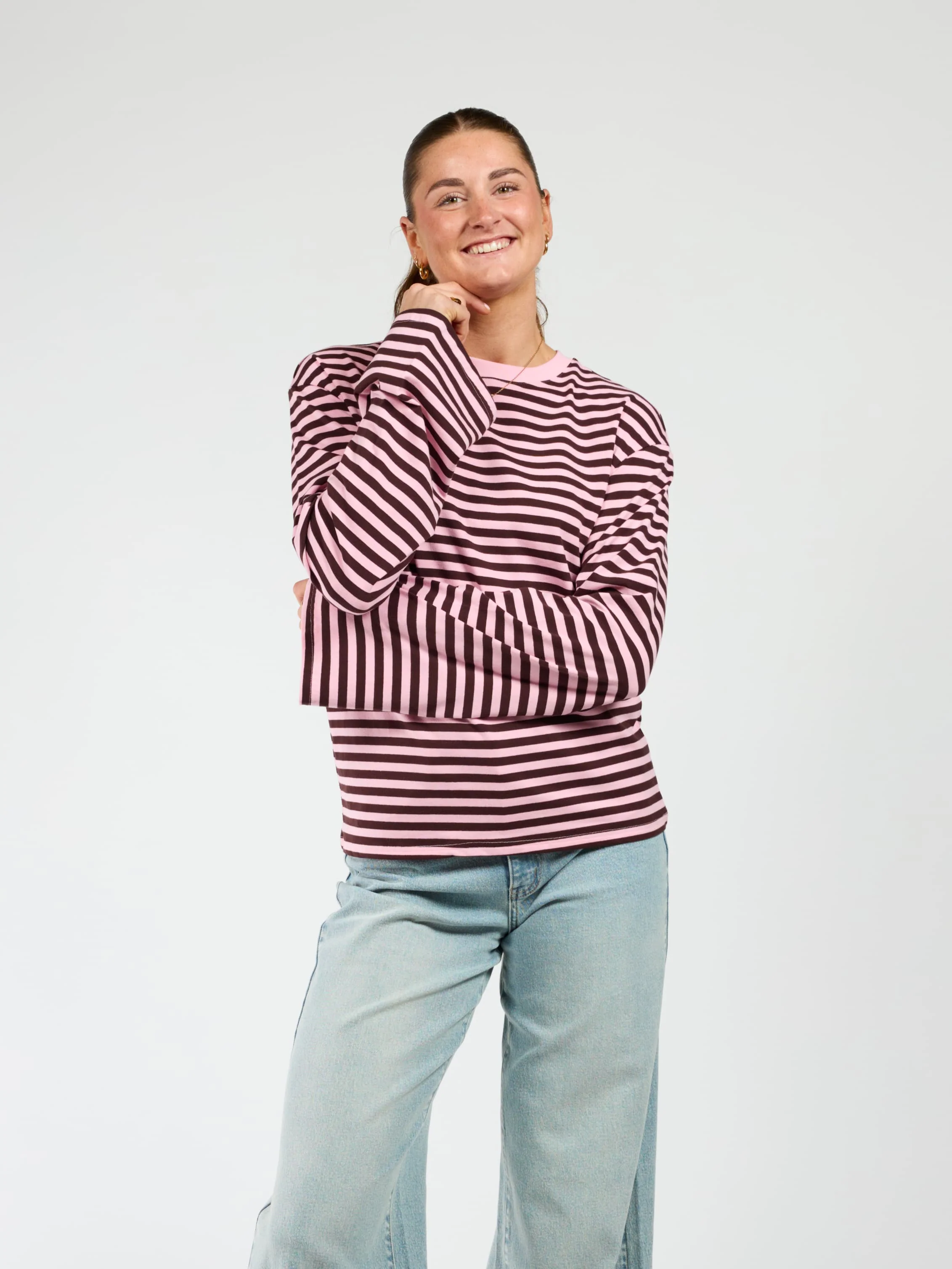 Nine Tee | Wijd uitlopende mouw | Gestreept roze bruin | Tall - Image 4