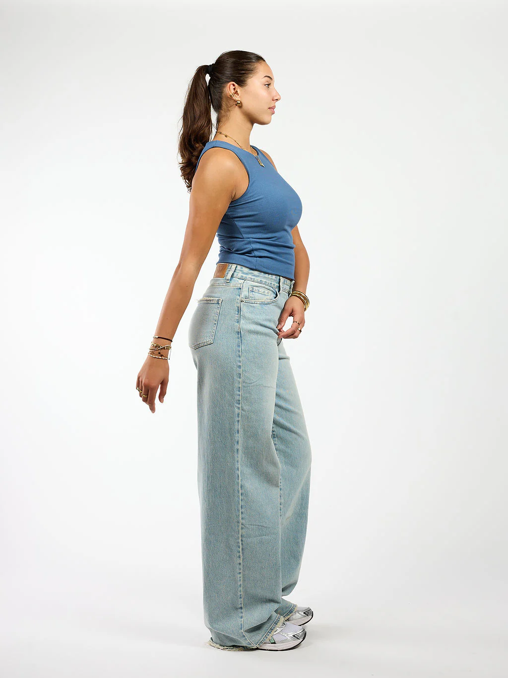 Noa Basic Tank Top | Blue | Tall - Image 5