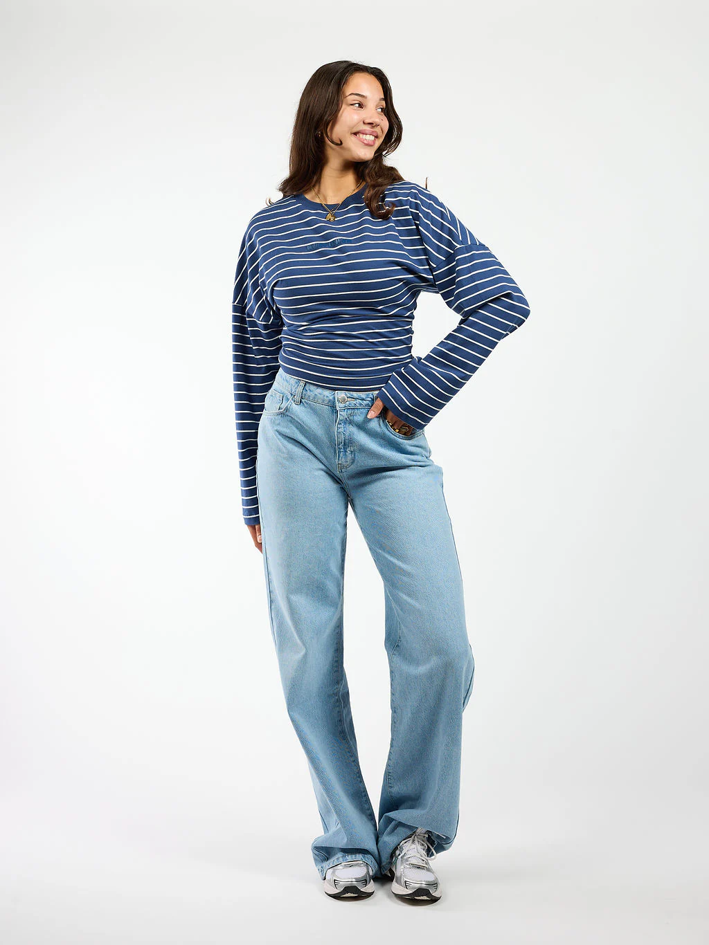 Sanna Tee | Navy gestreept | Tall - Image 2