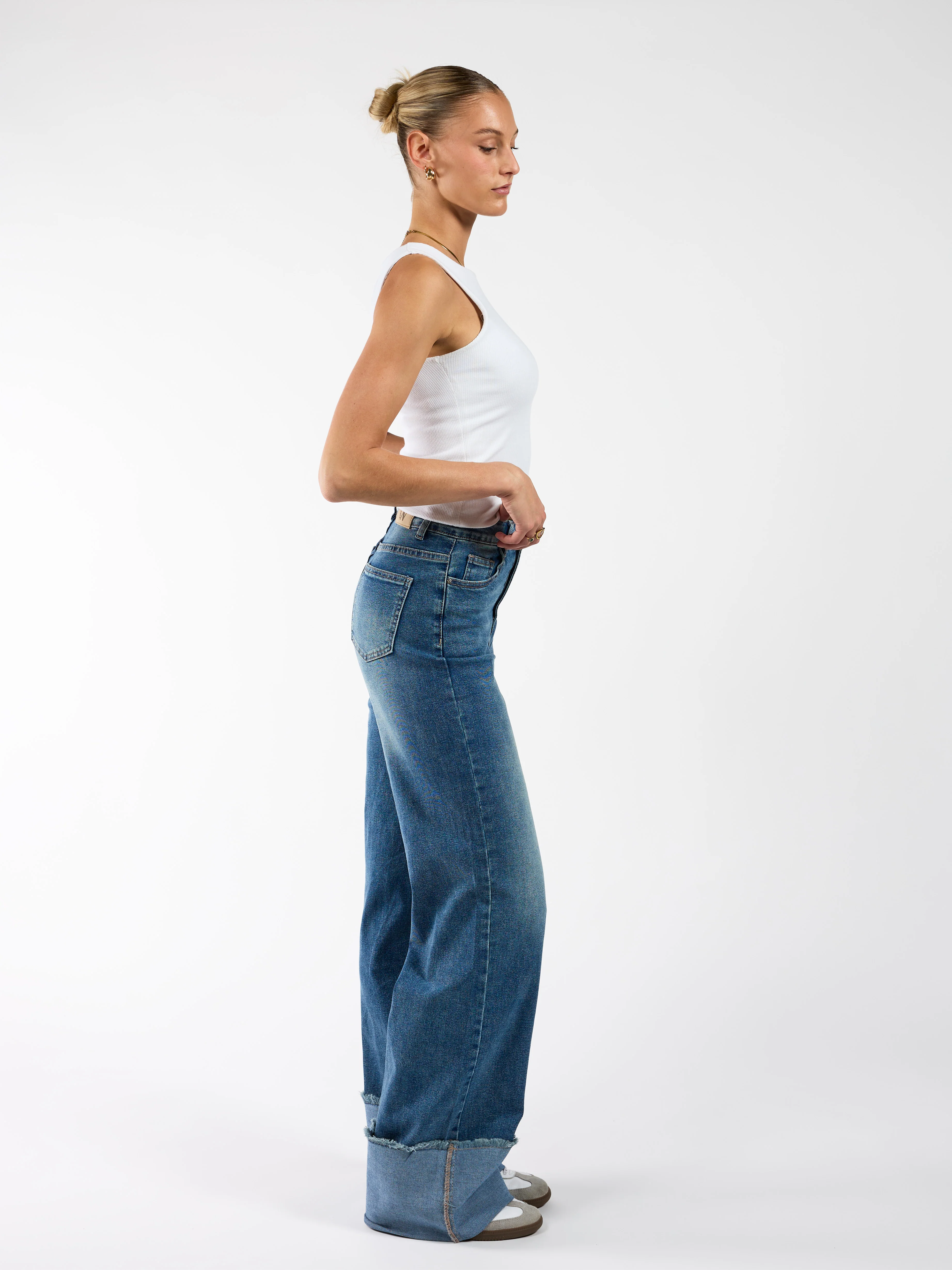 Zola Cuffed Super Wide Leg Jeans | Ocean blue | Tall - Image 2